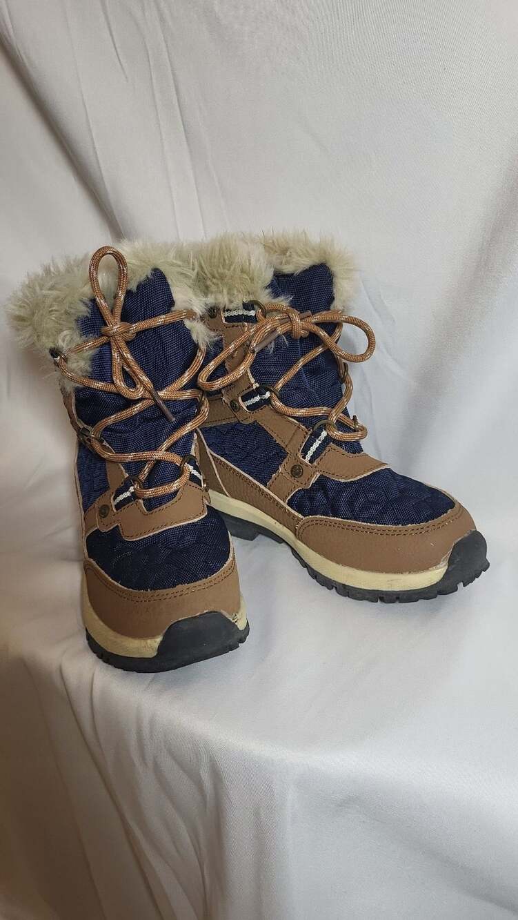 Bearpaw Youth Marina Waterproof Navy and Hickory Faux Fur Lined Winter Boots Siz